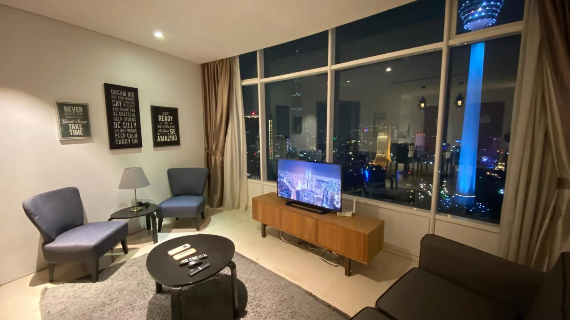 Vortex Premium Suites Klcc By Schien Kuala Lumpur Apartment