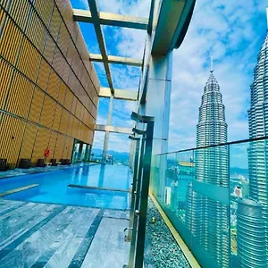 Tropicana The Klcc Serviced شقة